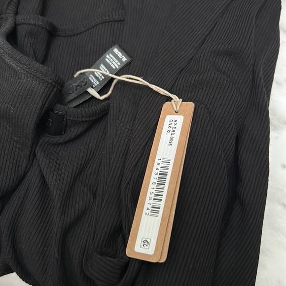 NWT SKIMS BLACK LONG SLIP DRESS - Picture 4 of 4